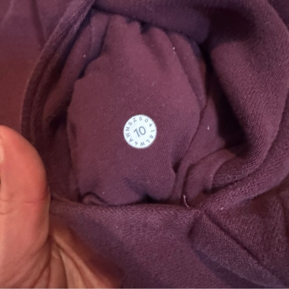 Lululemon Women’s Maroon Red Scuba Zip Up Hooded Jacket Size 10 - Picture 7 of 9